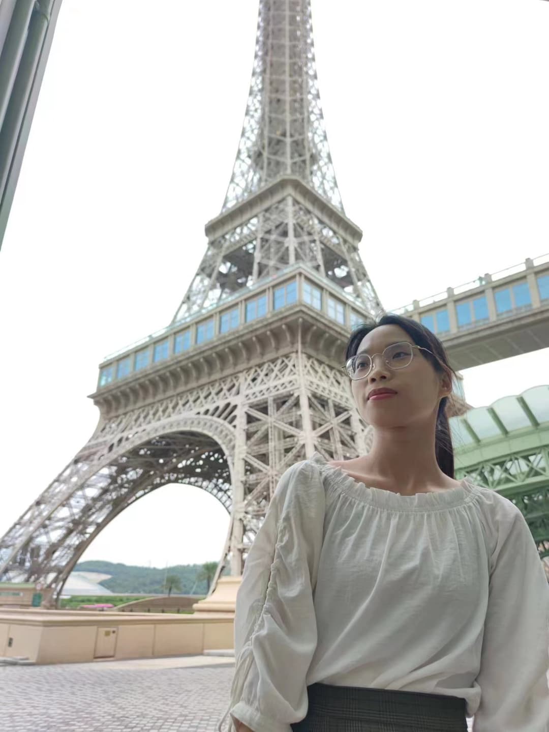 Descriptive Alt Text